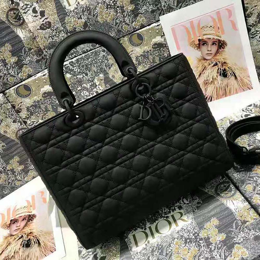 Close-up of signature Cannage stitching on Dior Women Large Lady Dior Bag