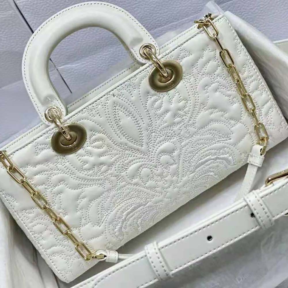 Side angle showing silver hardware on Dior Women Medium Lady D-joy Bag