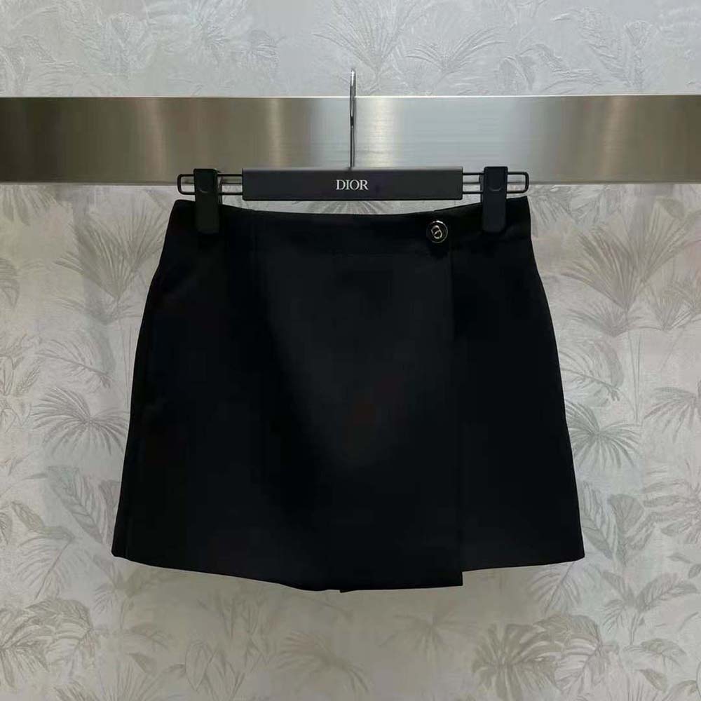 Close-up of signature CD button on Dior Women Skort in black