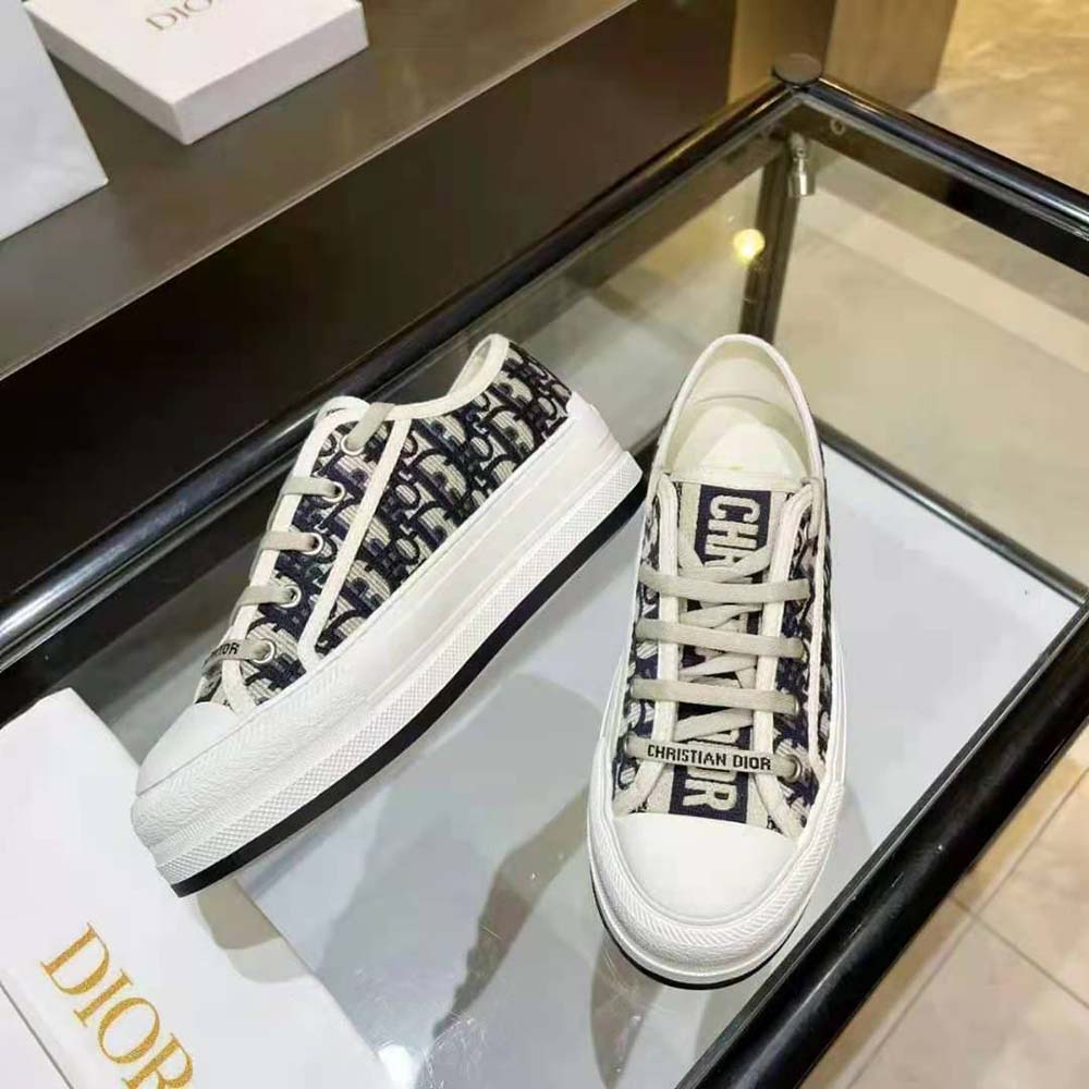 Dior Women Walk’N’Dior Platform Sneaker Deep Blue Dior Oblique Embroidered Cotton - image 4