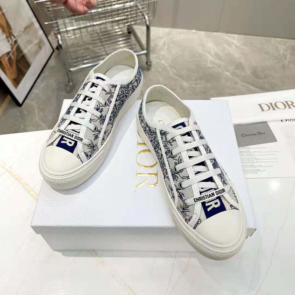 Dior Women Walk’N’Dior Sneaker White and Blue Dior Jardin D’Hiver Embroidered Cotton - image 5