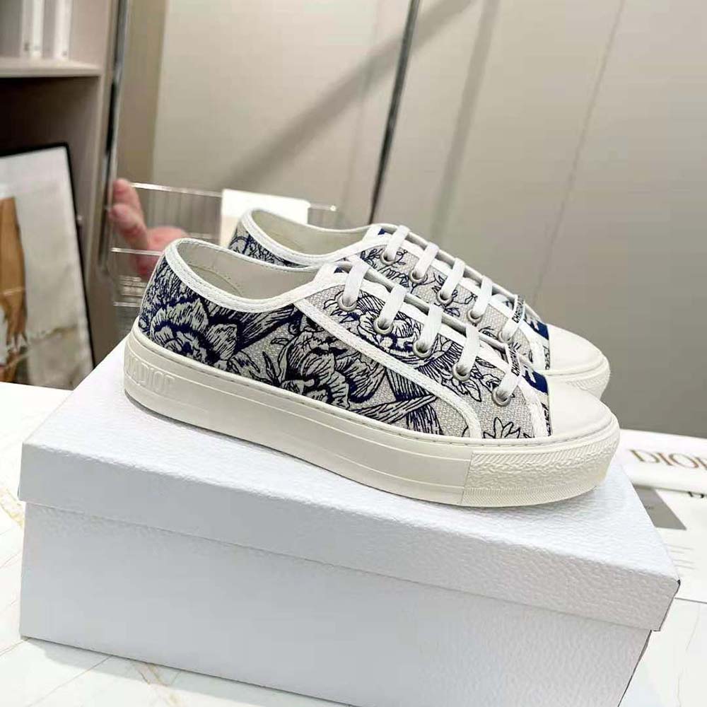 Dior Women Walk’N’Dior Sneaker White and Blue Dior Jardin D’Hiver Embroidered Cotton - image 8