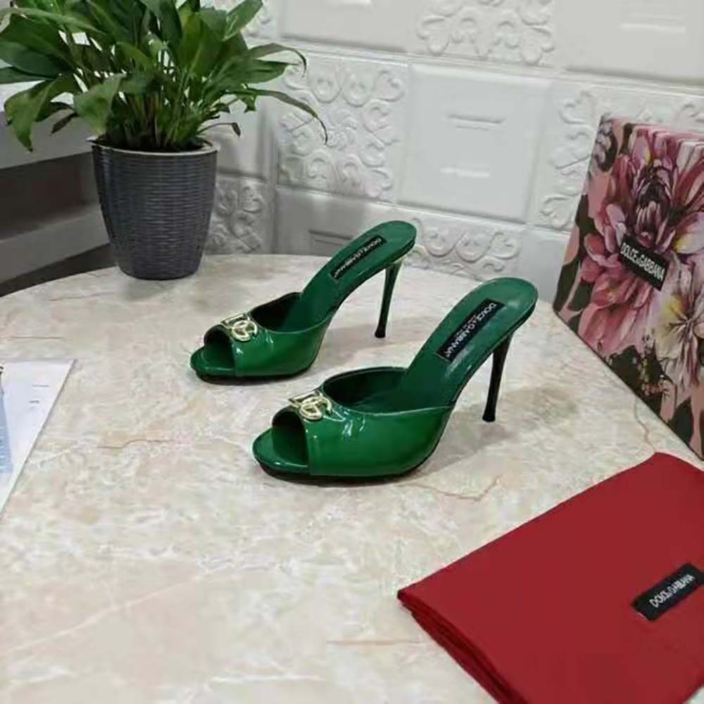 Dolce Gabbana D&G Women Patent Leather Mules with DG Logo-Green - image 7