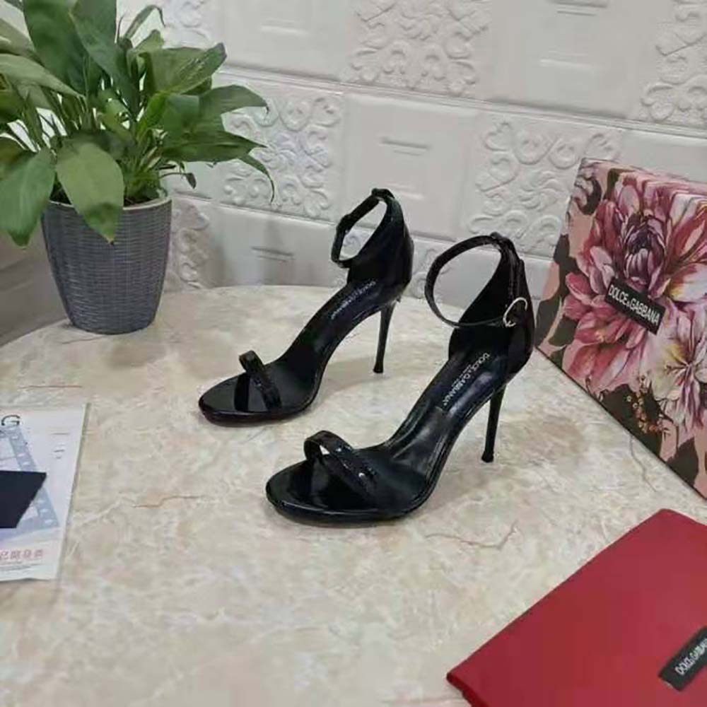 Top view showcasing sleek straps of Dolce Gabbana D&G Women Polished Calfskin Sandals-Black