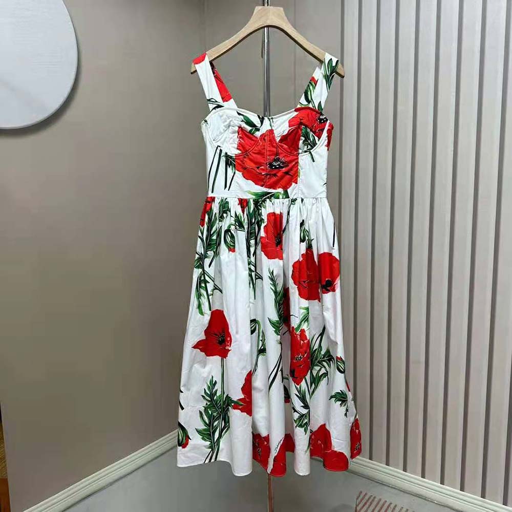 Close-up of red poppy print on Dolce Gabbana D&G Poplin Dress fabric