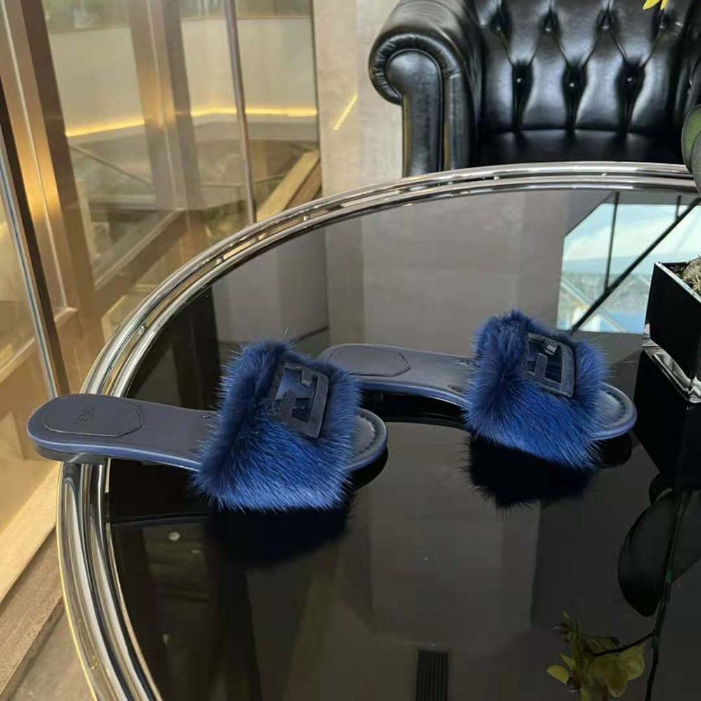 Fendi Women Baguette Blue Mink Slides - image 5