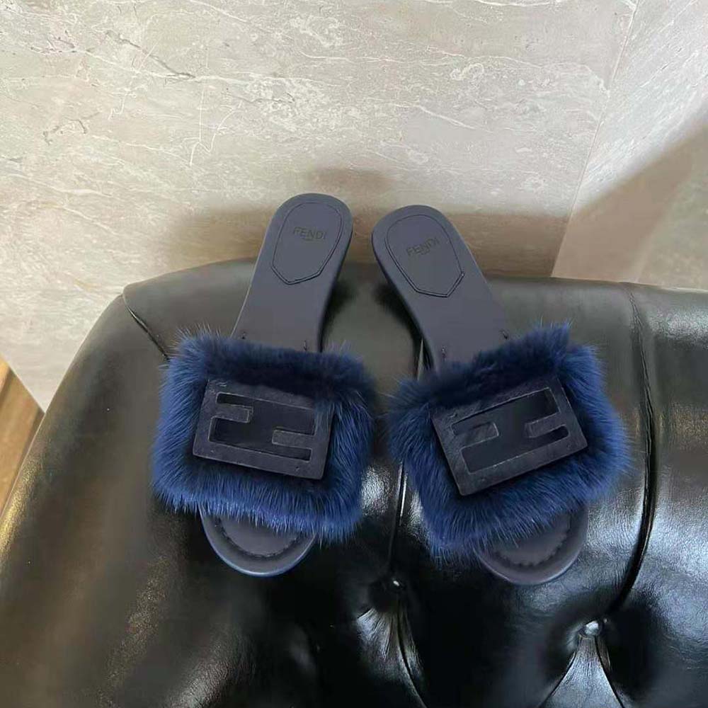 Fendi Women Baguette Blue Mink Slides - image 6