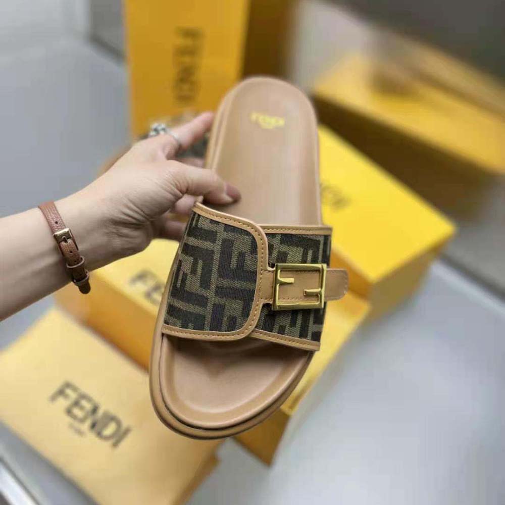 Fendi Women Feel Brown Fabric Slides - image 9