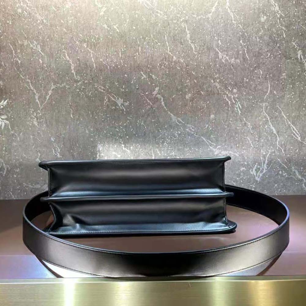Fendi Women Peekaboo Cut Medium Black Leather Bag - image 9