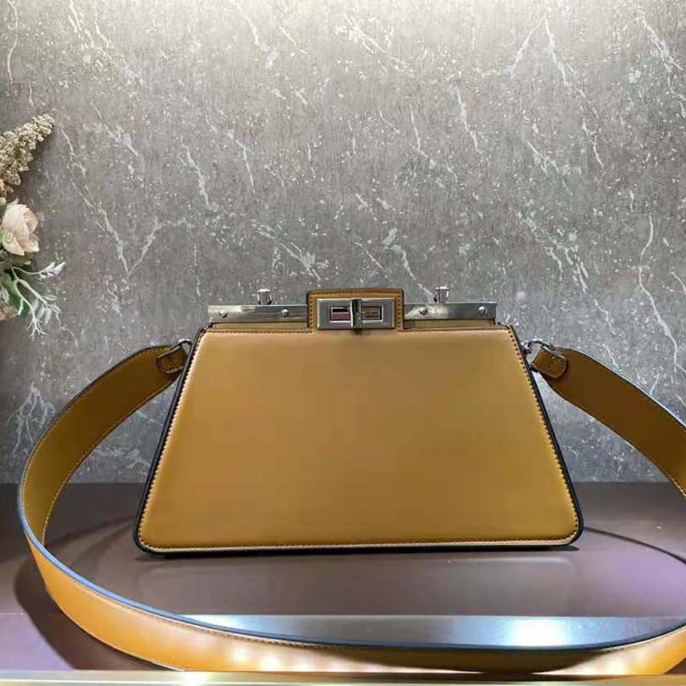 Fendi Women Peekaboo Cut Medium Brown Leather Bag - image 4