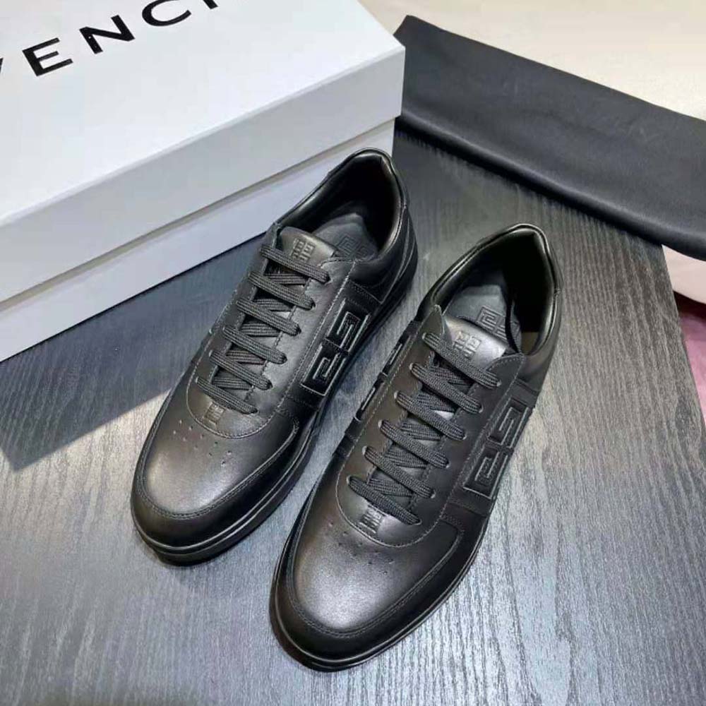 Overhead shot showcasing lace-up closure on Givenchy Men G4 Sneakers