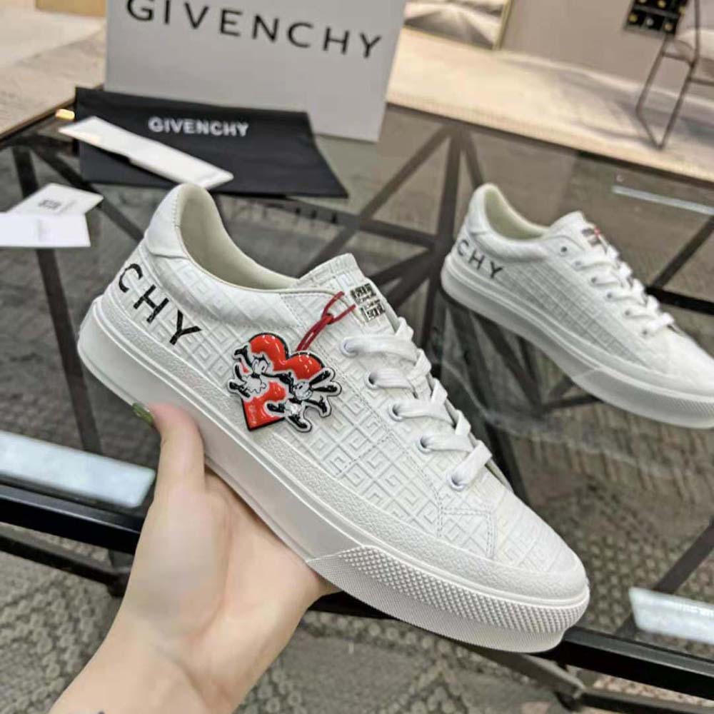 Givenchy Unisex City Sport Oswald Sneakers in Leather-White - image 5
