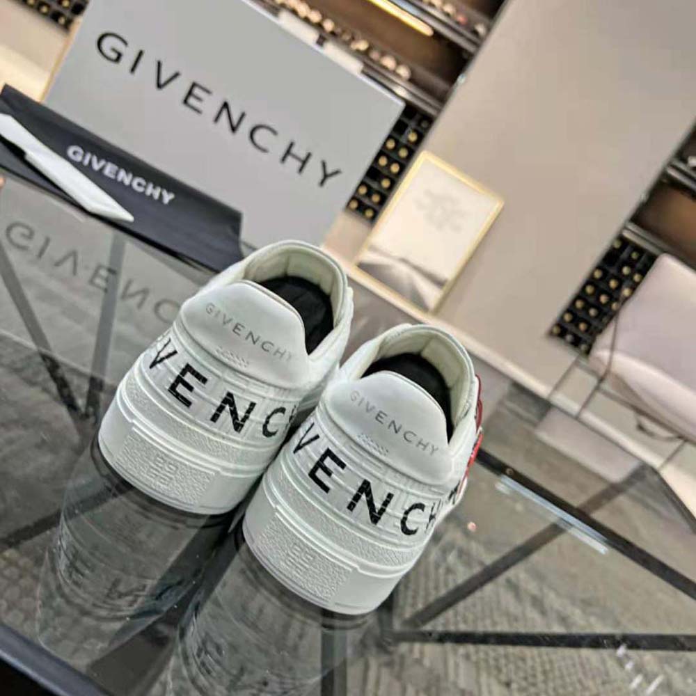 Givenchy Unisex City Sport Oswald Sneakers in Leather-White - image 9