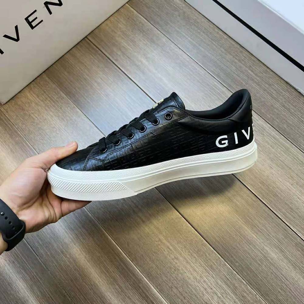 Givenchy Unisex Oswald City Sport Sneakers in Leather-Black - image 6