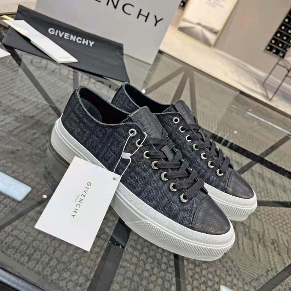 Overhead view showcasing lace-up closure on Givenchy Unisex Sneakers City
