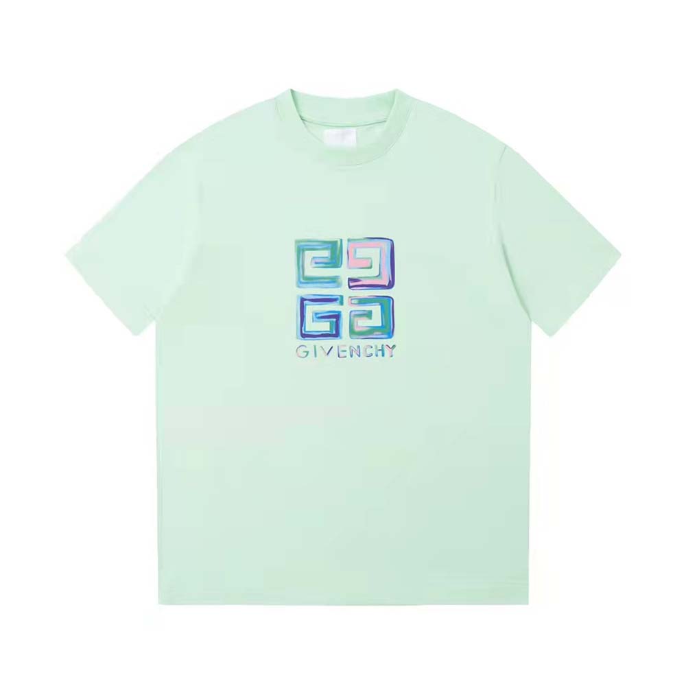 Close-up of embossed 4G logo on Givenchy Men 4G Givenchy T-shirt-Aqua
