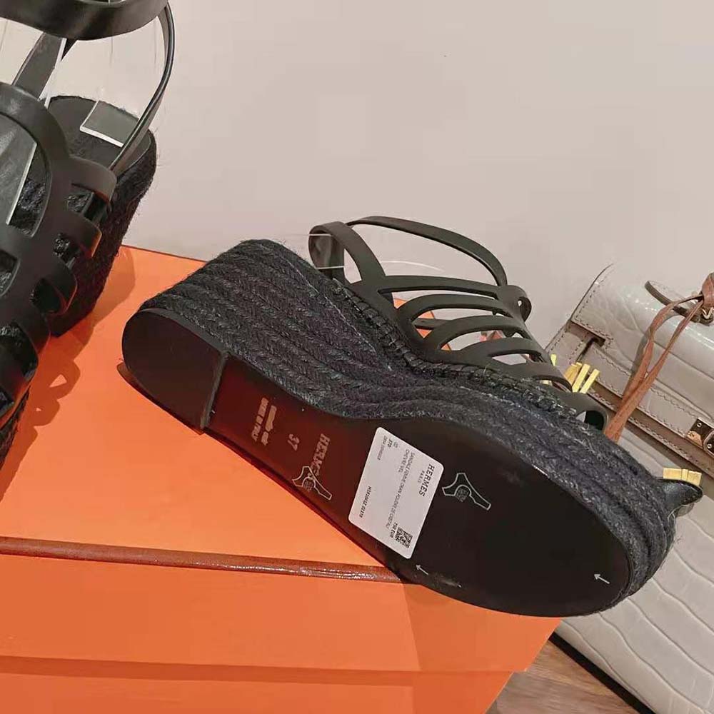 Hermes Women Catalya Espadrille in Calfskin with “Chaine D’Ancre” Motif-Black - image 9