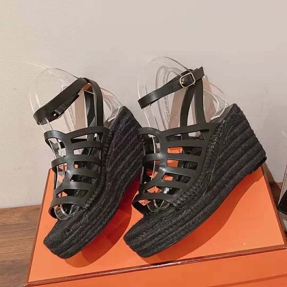 Hermes Women Catalya Espadrille in Calfskin with “Chaine D’Ancre” Motif-Black - image 5