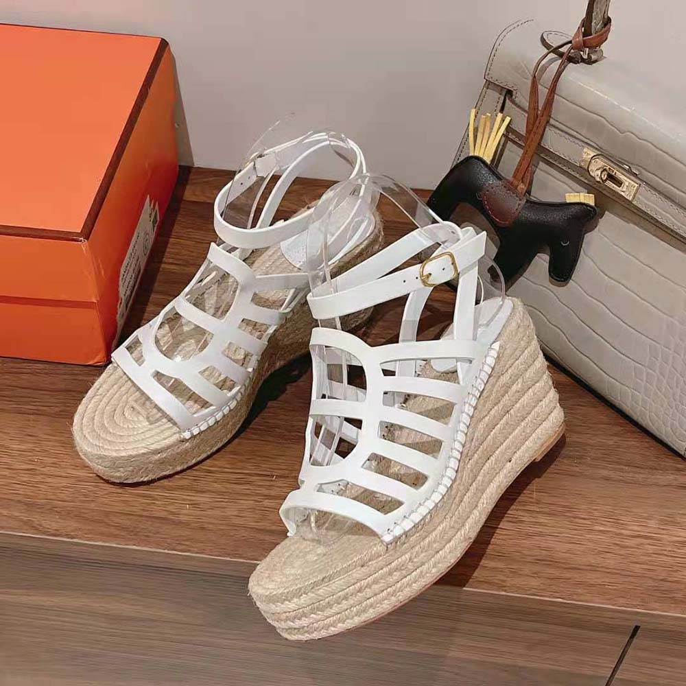 Hermes Women Catalya Espadrille in Calfskin with “Chaine D’Ancre” Motif-White - image 5