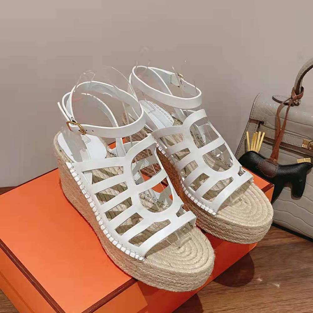 Hermes Women Catalya Espadrille in Calfskin with “Chaine D’Ancre” Motif-White - image 4