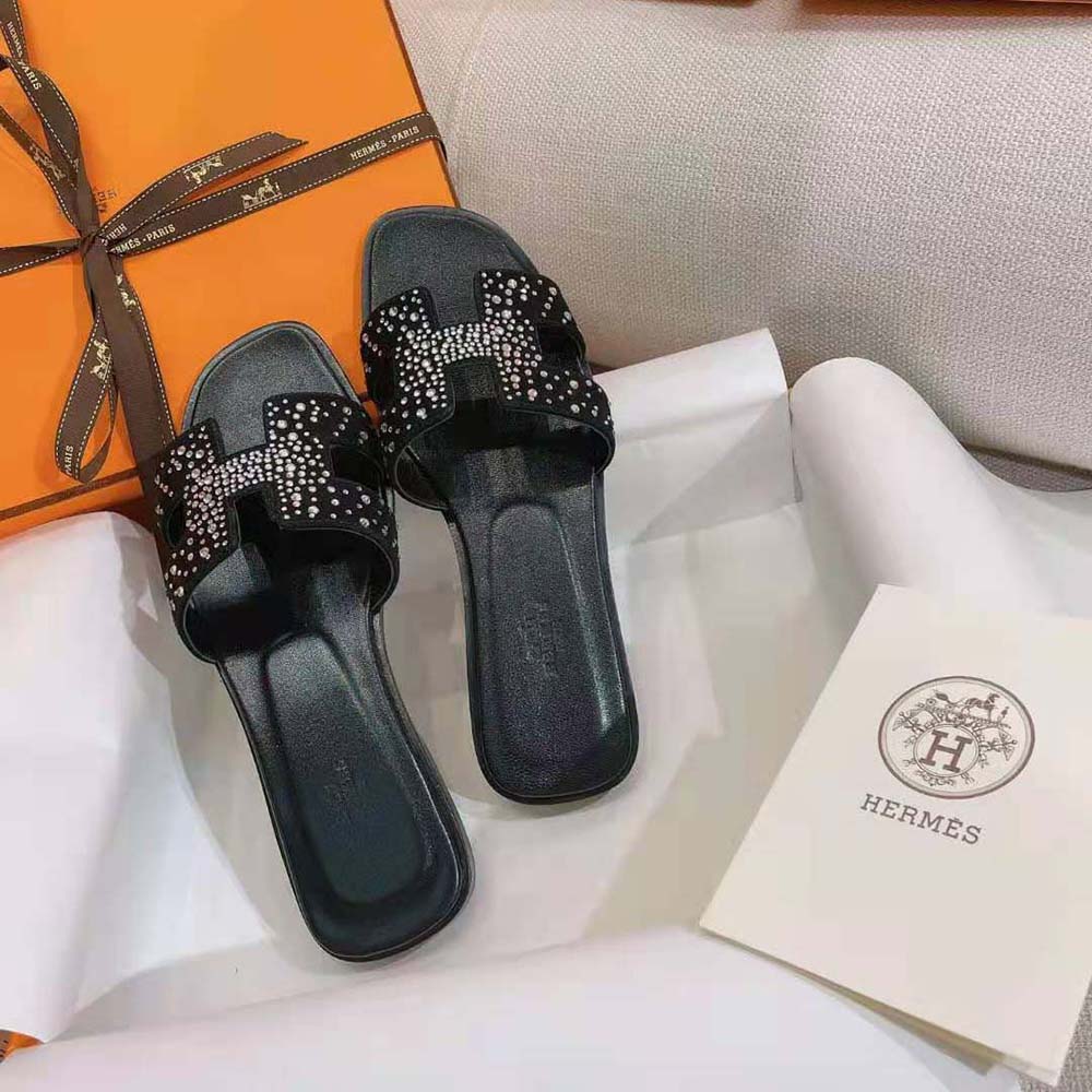 Hermes Women Oasis Sandal in Suede Goatskin-Black - image 5