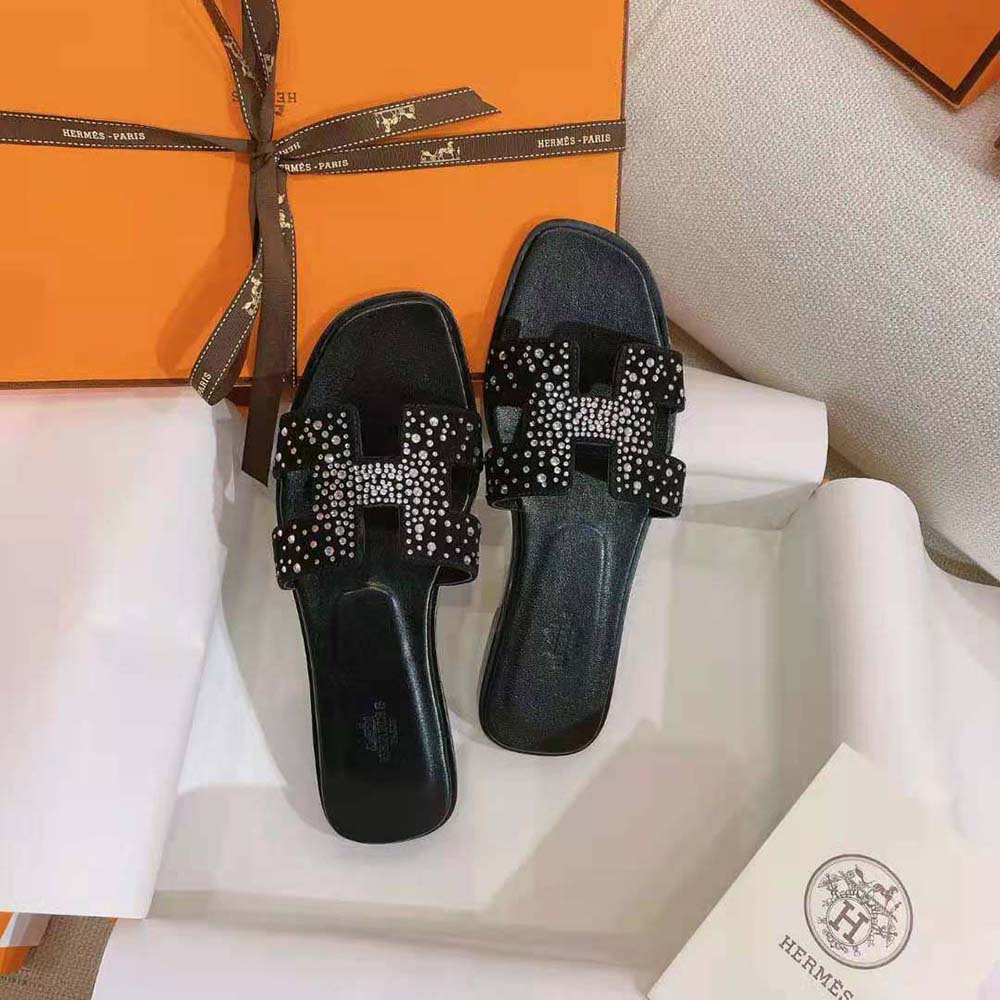 Hermes Women Oasis Sandal in Suede Goatskin-Black - image 6