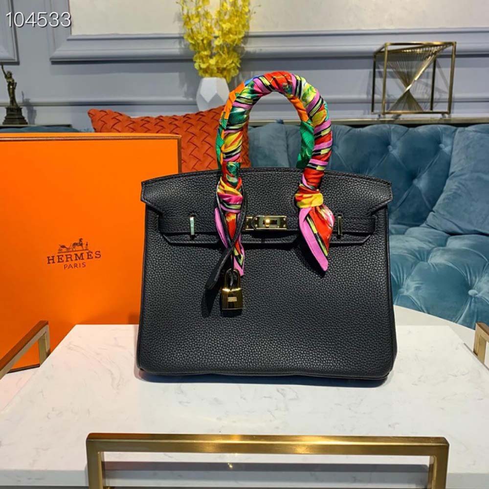 Close-up of gold hardware detail on Hermes Women Original Togo Birkin 25cm