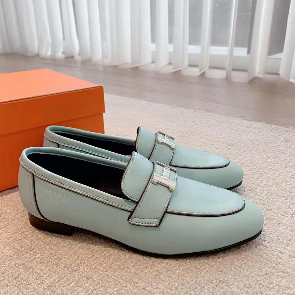Hermes Women Paris Loafer in Calfskin with Palladium Plated Signature “H” Detail-Blue - image 4