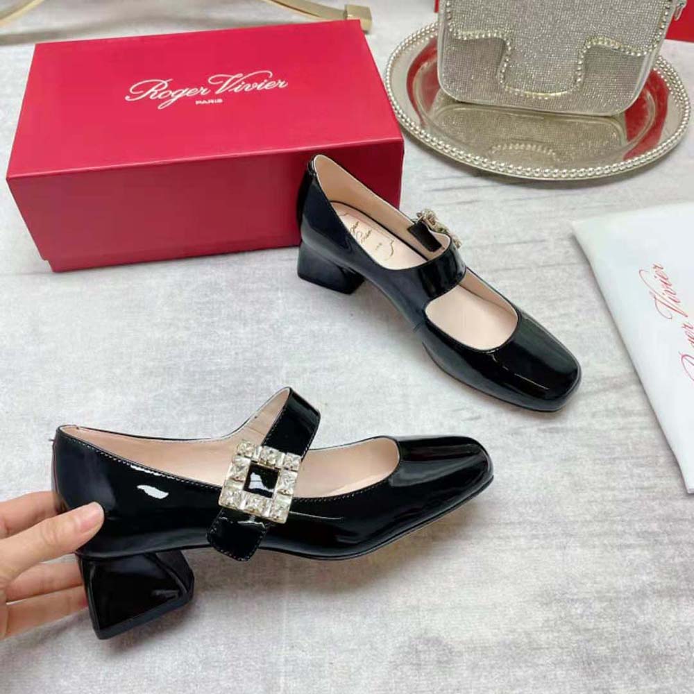 Roger Vivier Women Très Vivier Rhinestone Buckle Babies Pumps-Black - image 4