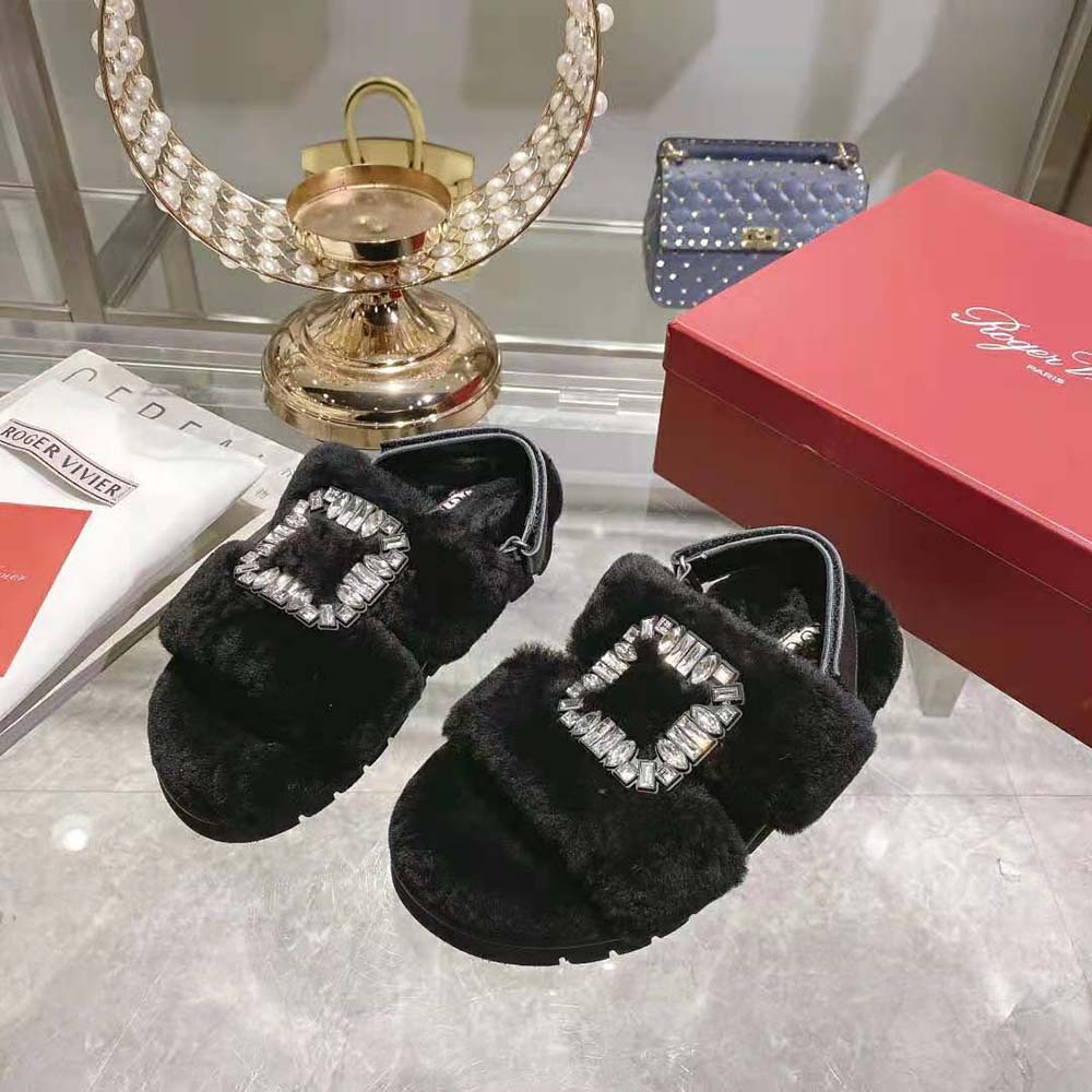 Side profile showcasing high heel silhouette of Roger Vivier Women Viv’ Winter Fur Sandals