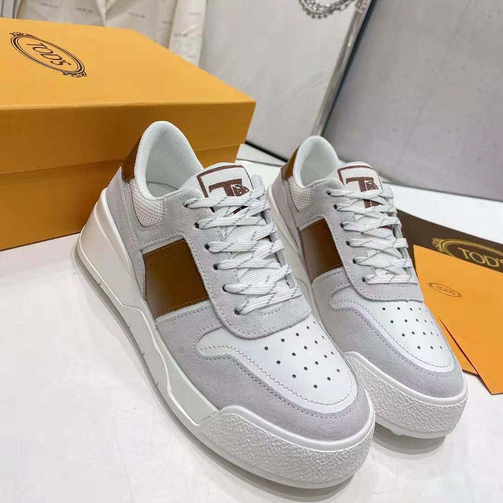 Top view highlighting lace closure on TODS Men Sneakers Brown