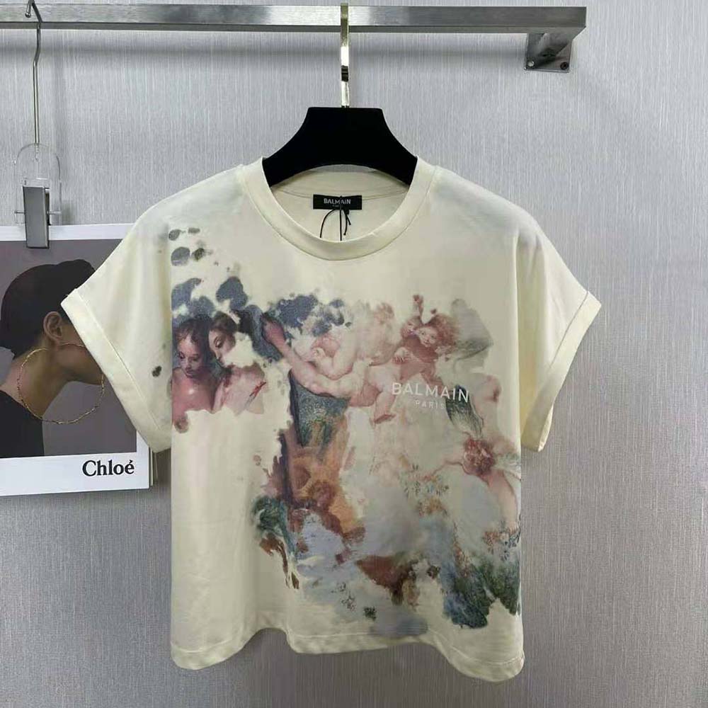 Close-up detail of pastel print on Balmain Women Cropped Pastel Print T-shirt
