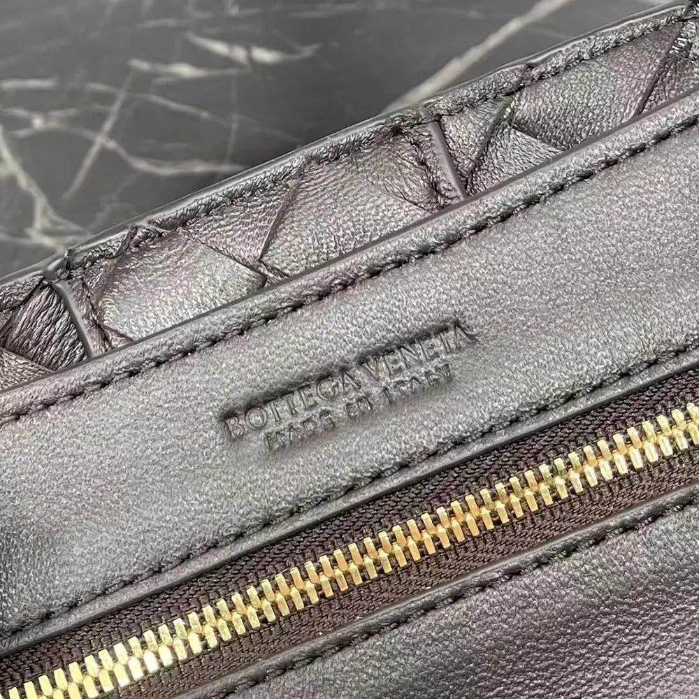 Bottega Veneta Women Small Andiamo Intrecciato Leather Top Handle Bag-Chocolate Brown - image 10