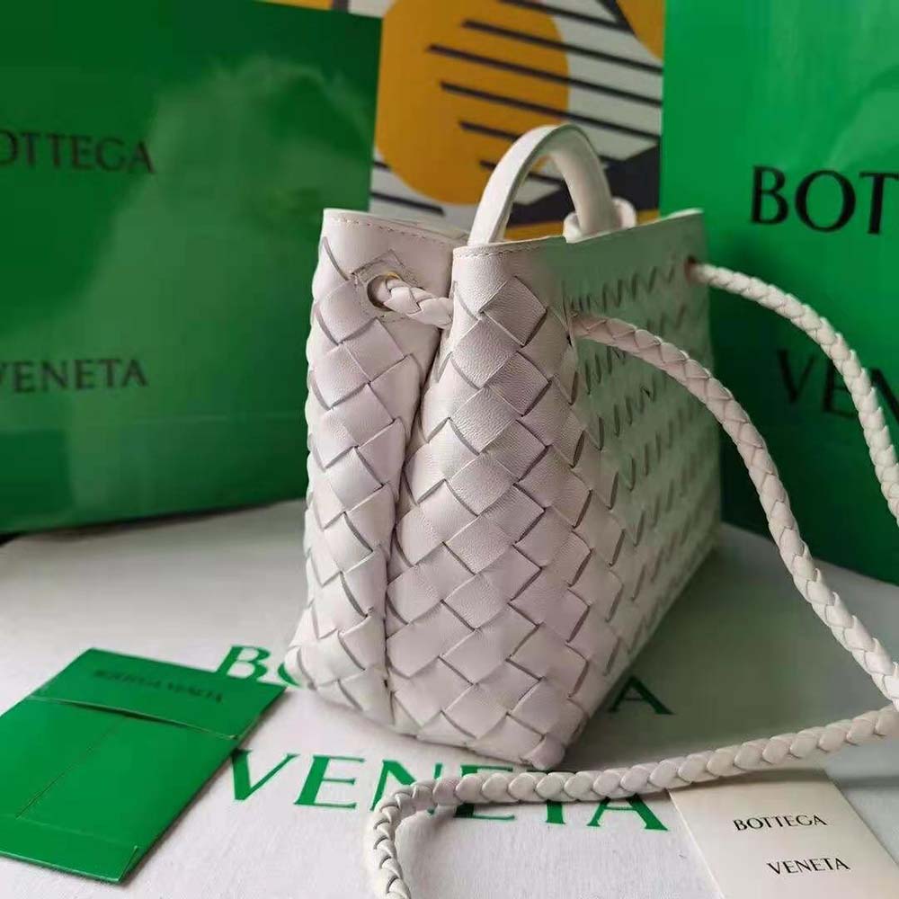 Bottega Veneta Women Small Andiamo Intrecciato Leather Top Handle Bag-White - image 6