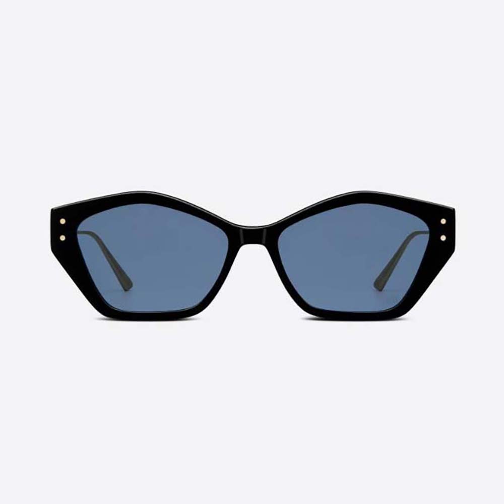 Close-up on blue butterfly metal detail on Dior Men MissDior S1U Sunglasses temple