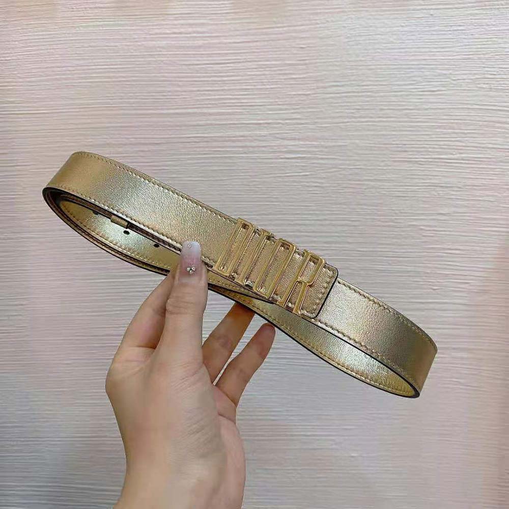 Side angle showing crinkled calfskin texture of Dior Women D-Fence Belt