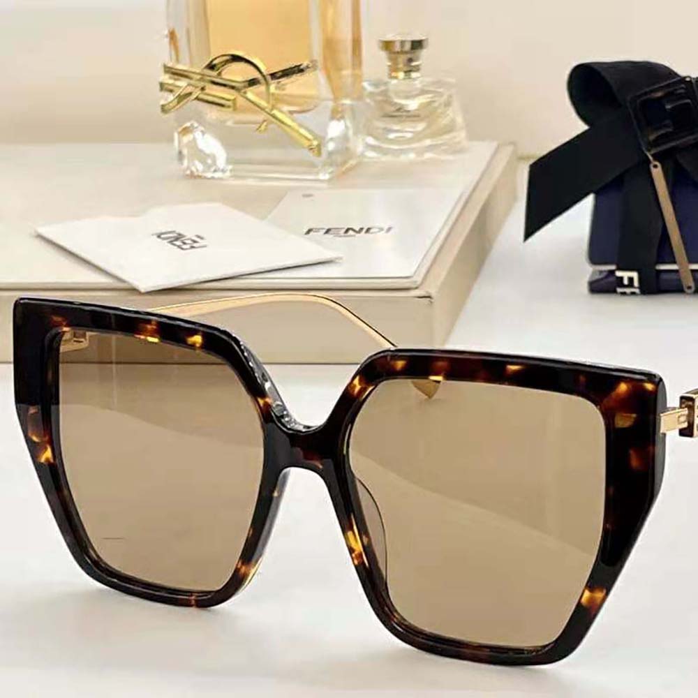 Fendi Unisex Baguette FF Havana Acetate and Metal Sunglasses - image 4