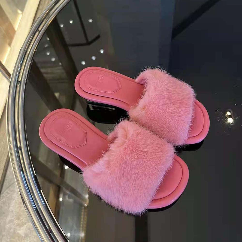 Fendi Women Baguette Pink Mink Slides - image 5