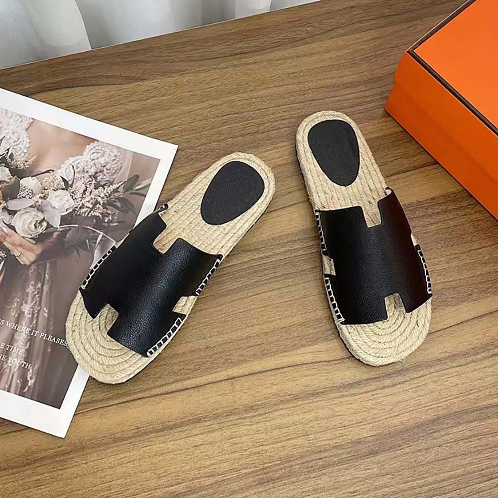 Detail of the signature “H” cut-out on Hermes Unisex Catalya Espadrille