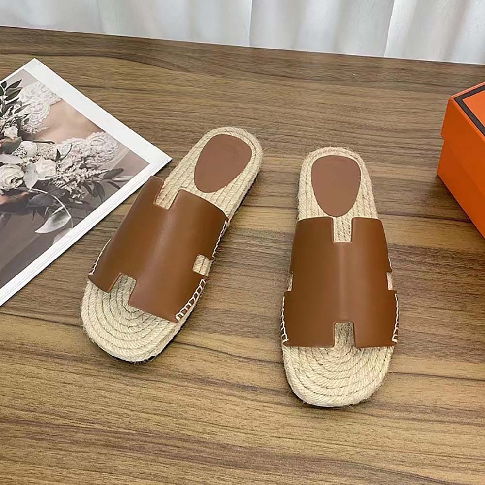 Close-up of signature 'H' cut-out on Hermes Catalya Espadrille