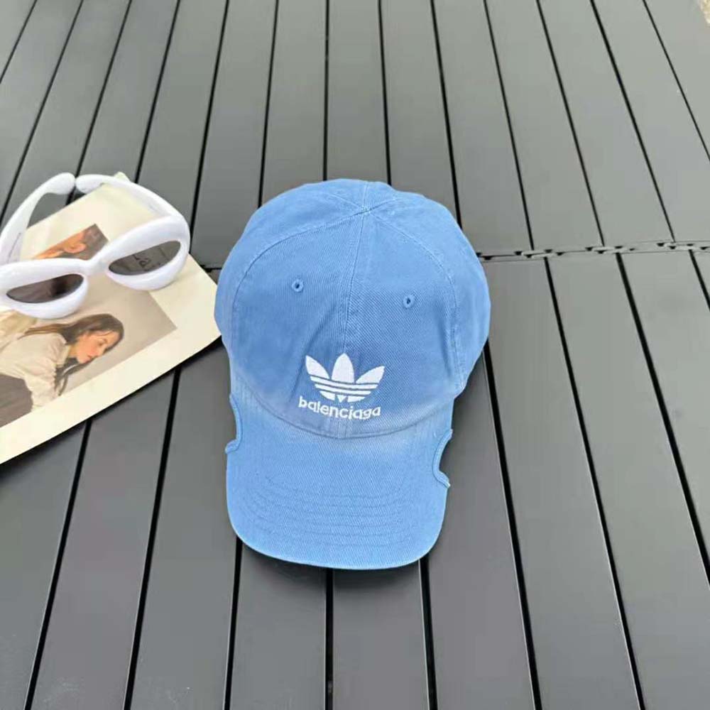 Close-up on embroidered logos of Balenciaga Unisex Balenciaga Adidas Cap