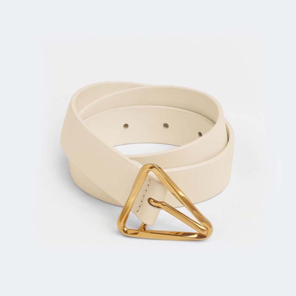 Front view of Bottega Veneta Women Grasp Belt in Calfskin Leather-White