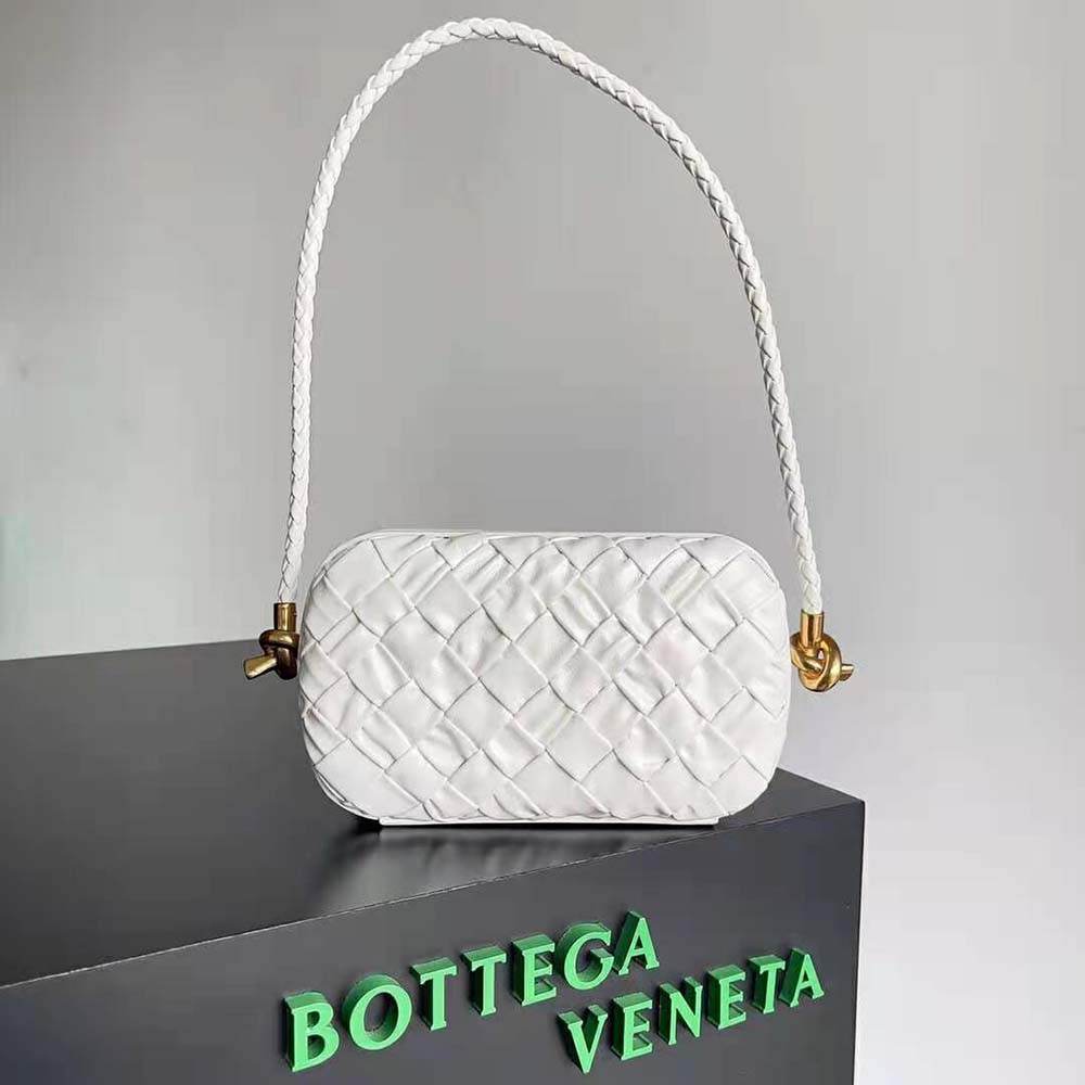 Close-up of intreccio leather weave and knot closure detail