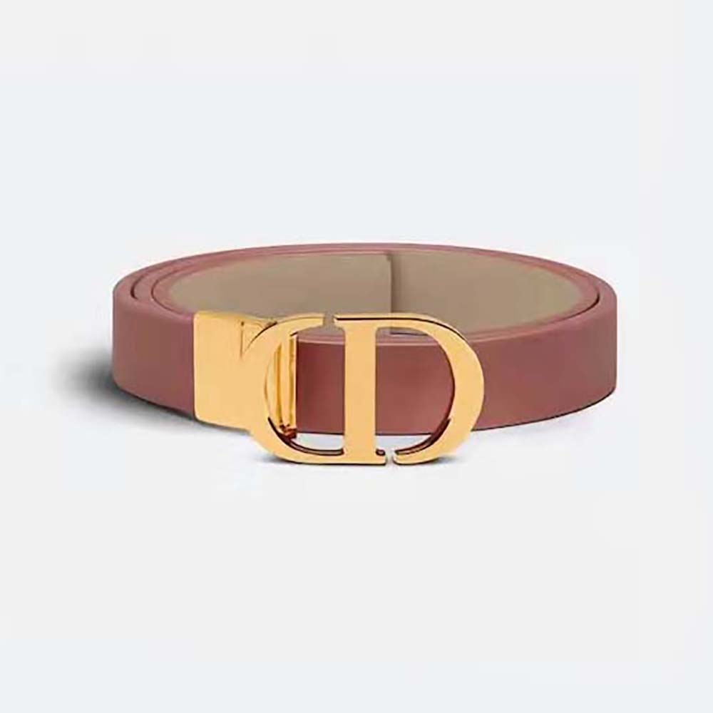 Front close-up of Dior Women 30 Montaigne Reversible Belt in pink