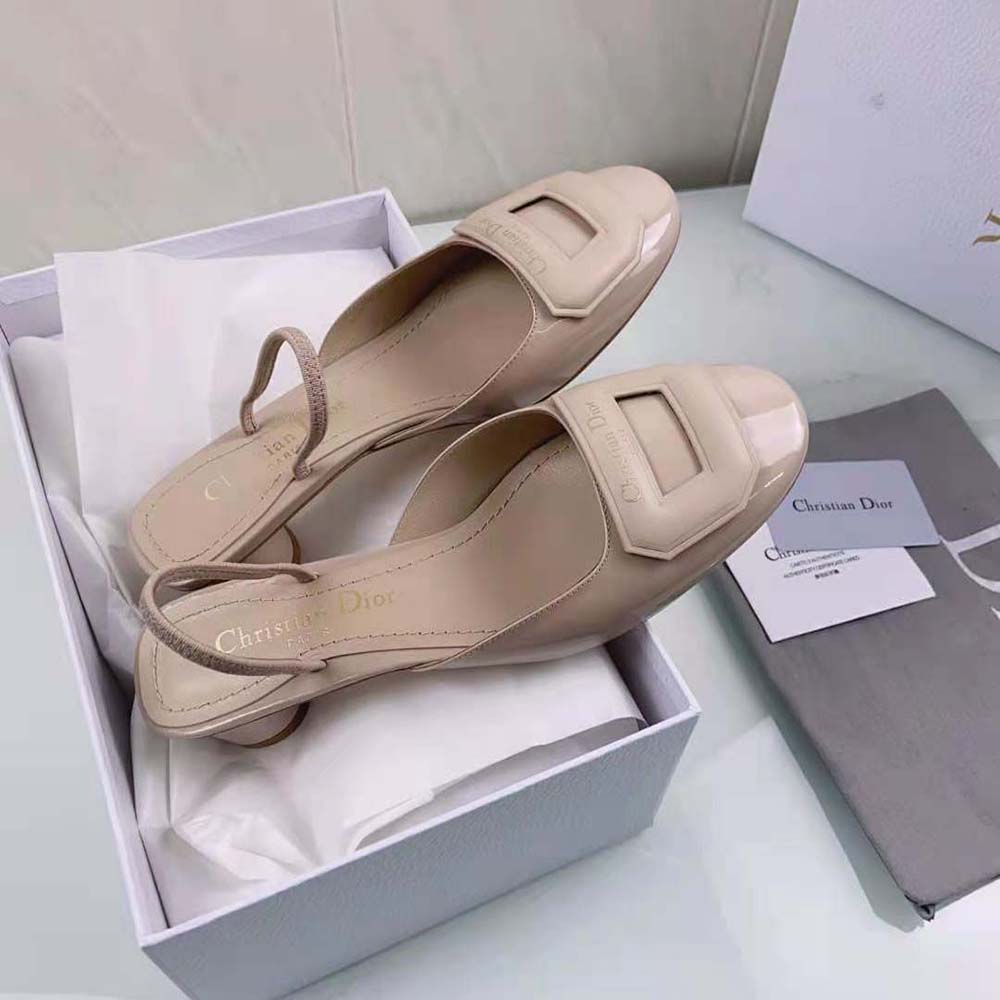 Close-up of silver buckle detail on Dior Women Day Slingback Pump Nude Patent Calfskin