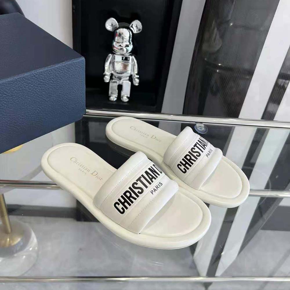 Top view showcasing white Dior Women Every-D Slide open-toe design
