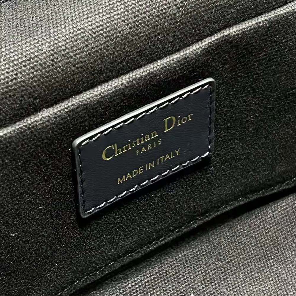 Dior Women Medium CD Signature Vanity Case Blue Dior Oblique Jacquard - image 10