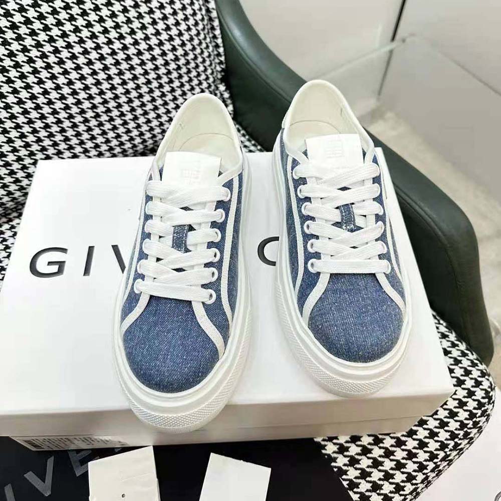 Close-up of Givenchy logo hardware on Denim-Blue City Platform Sneakers