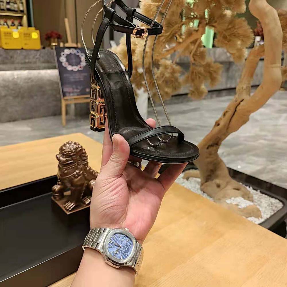 Givenchy Women G Cube Sandals in Leather-Black - image 6