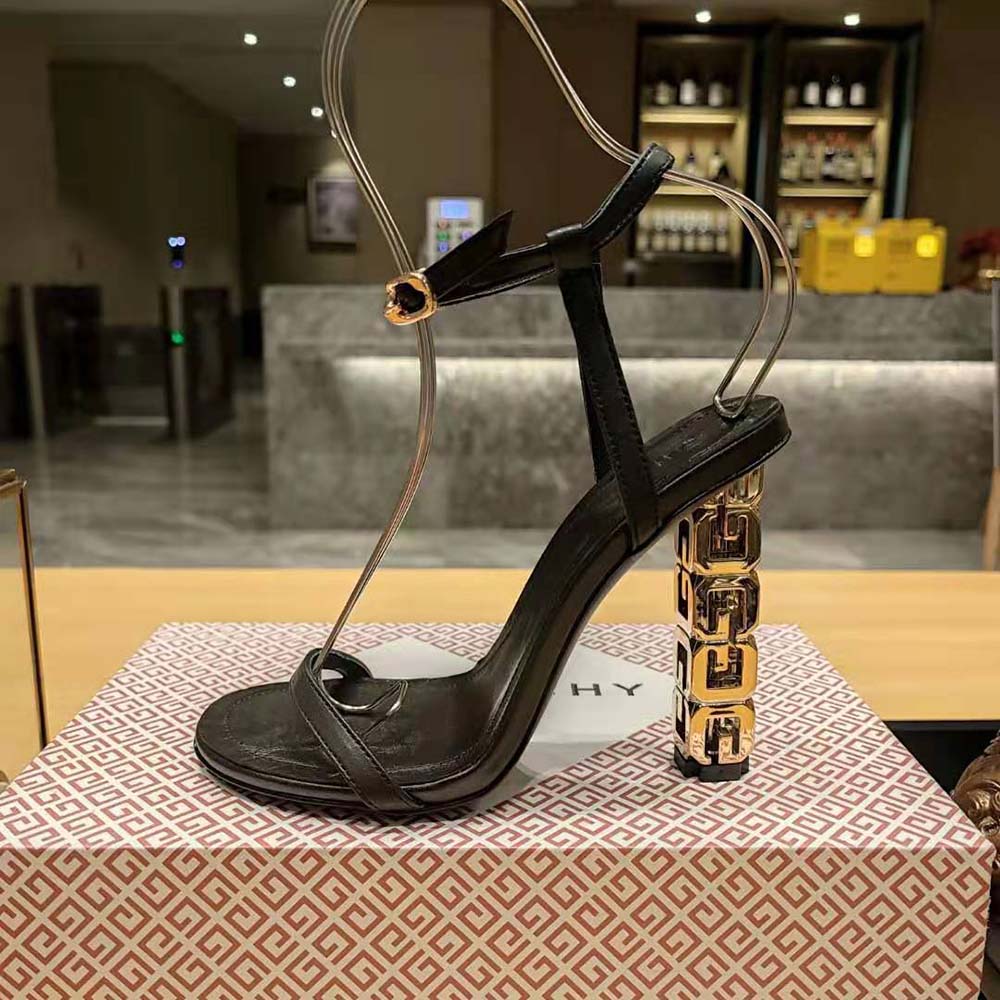 Givenchy Women G Cube Sandals in Leather-Black - image 5